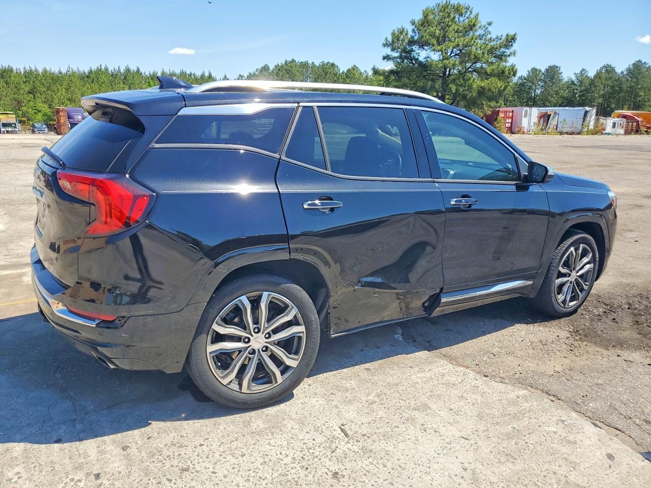 2020 GMC Terrain Denali - Фото 3