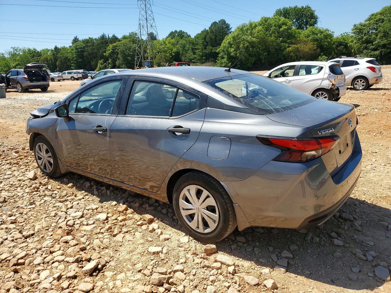 2021 Nissan Versa S - Image 2