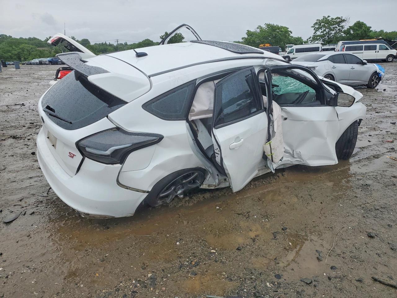 2018 Ford Focus St - Фото 3