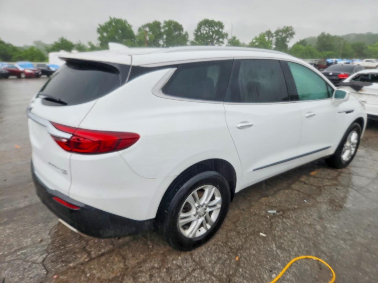 2018 Buick Enclave Essence - Фото 3