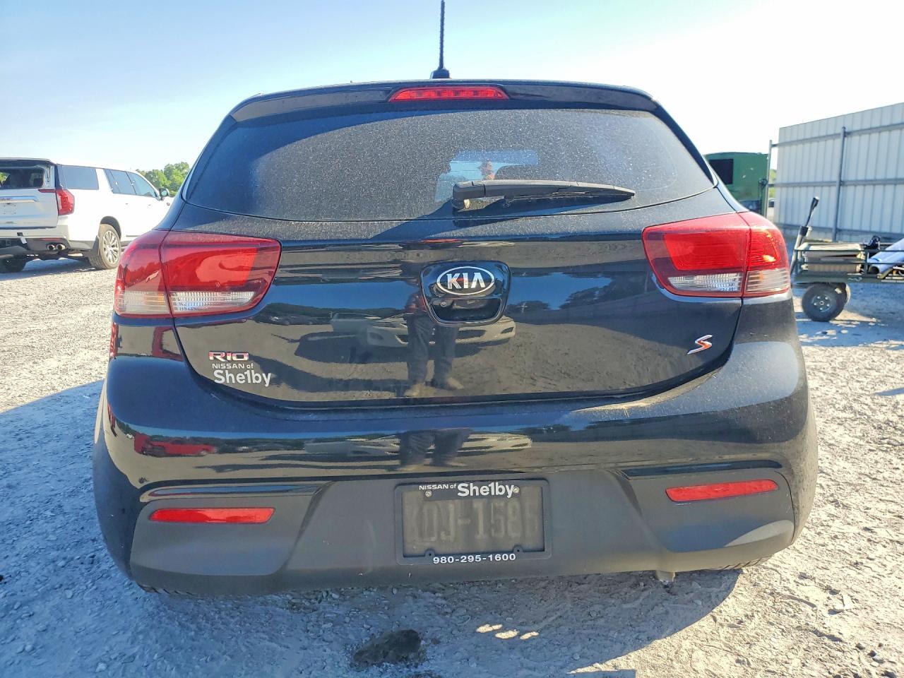2020 Kia Rio - Фото 6