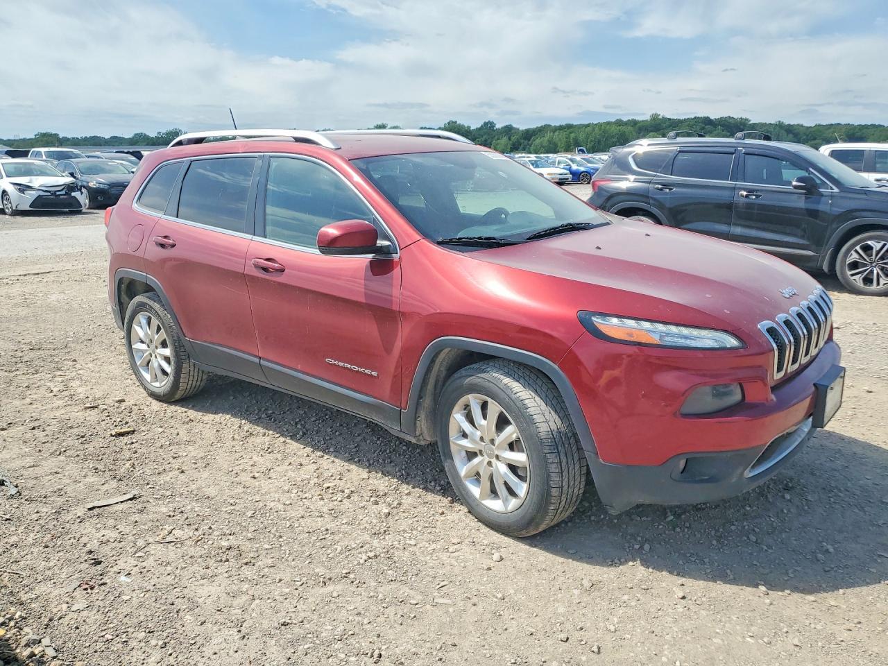 2016 Jeep Cheeroke - Фото 4
