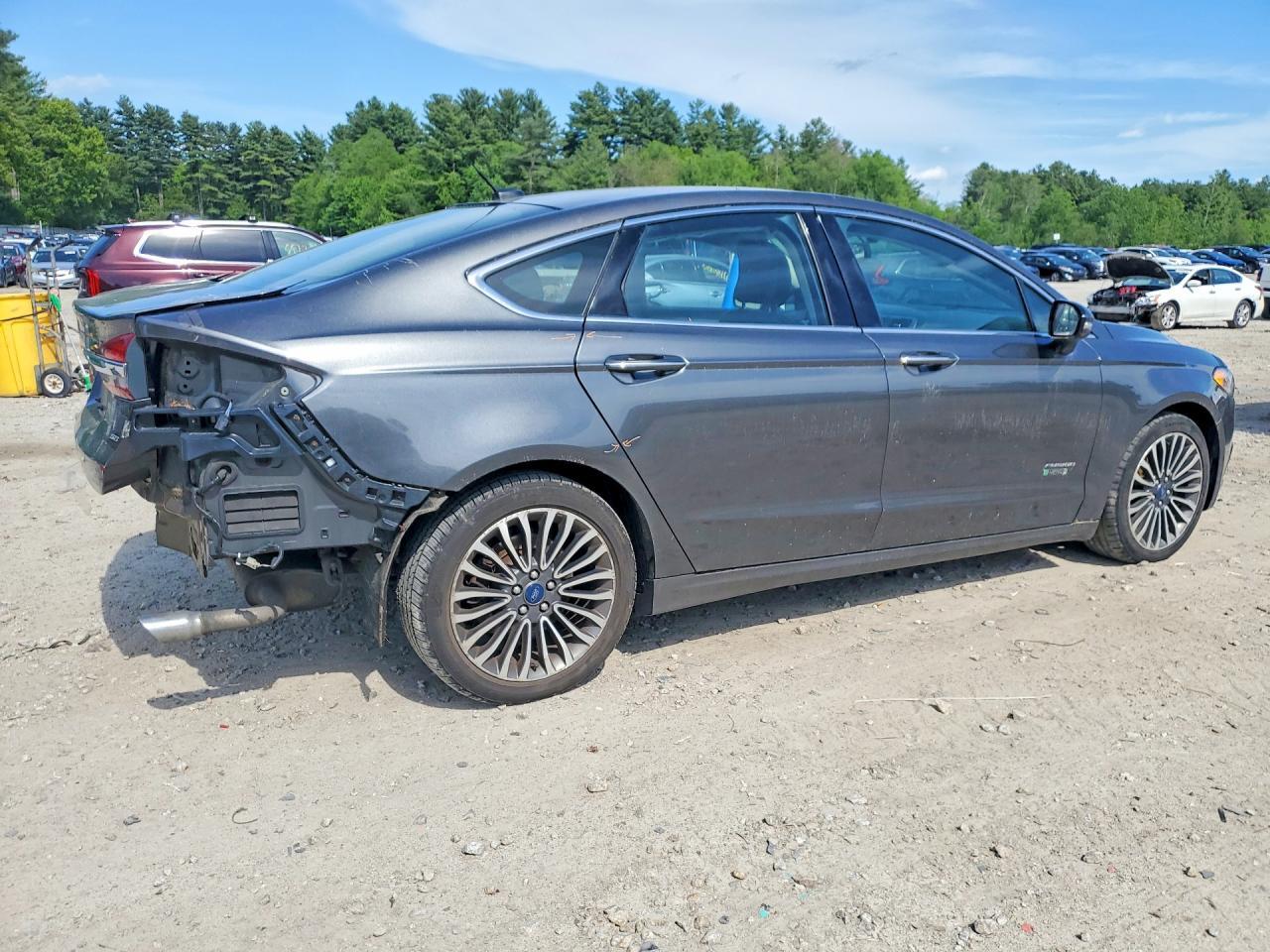 2017 Ford Fusion Se Phev - Image 3