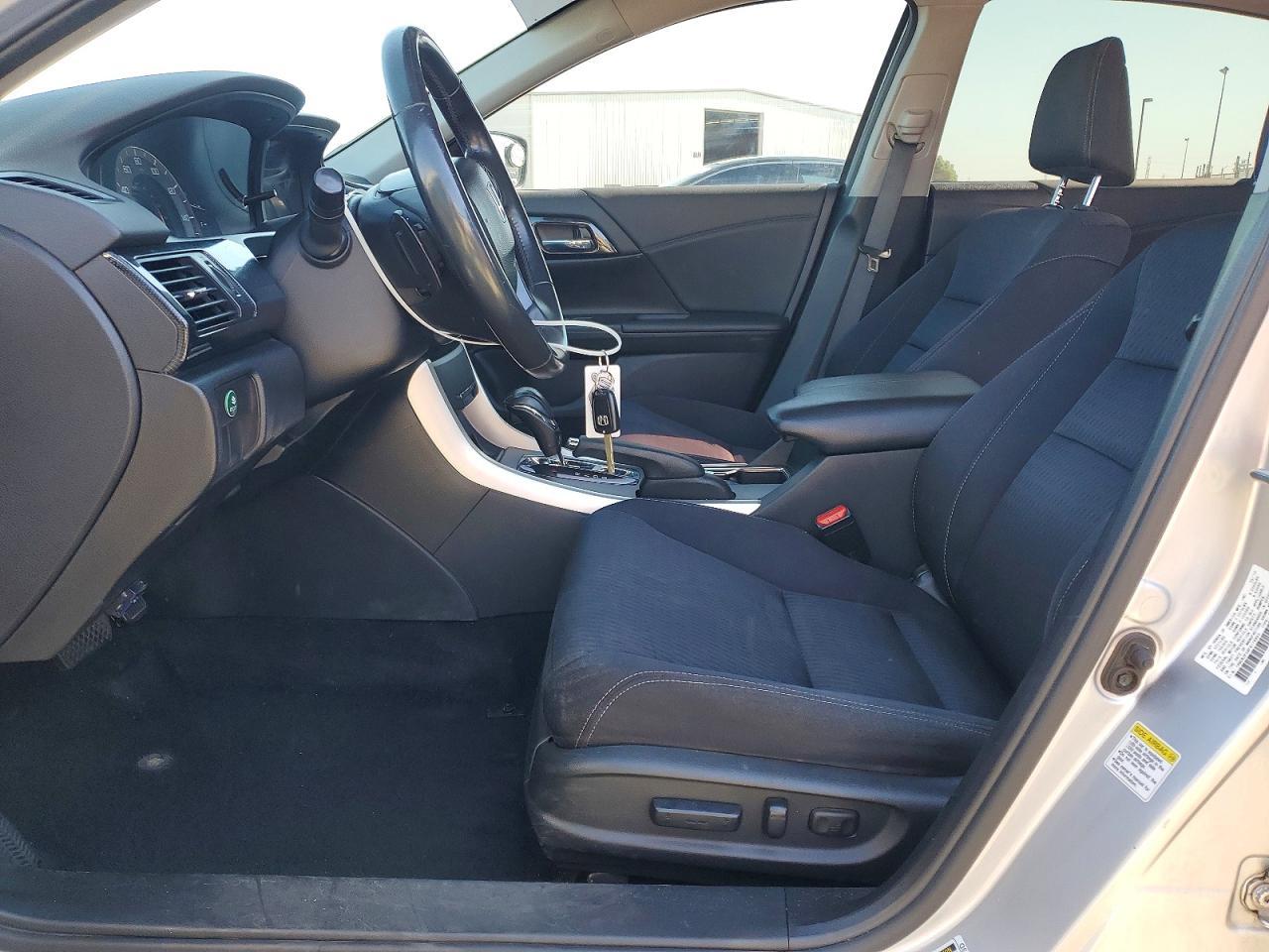 2015 Honda Accord Sport - Image 7