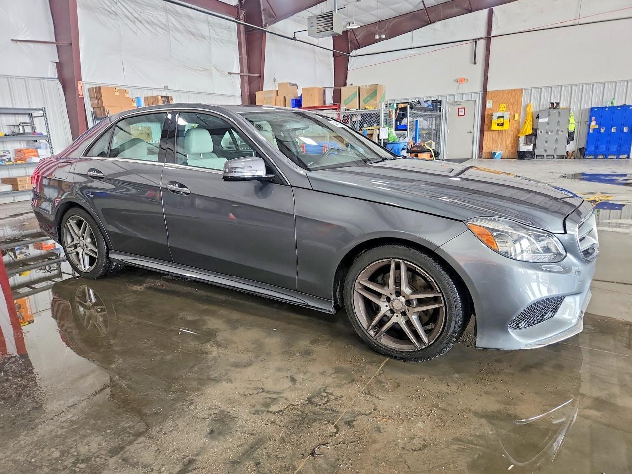 2016 Mercedes-Benz E 350 4Matic - Image 4