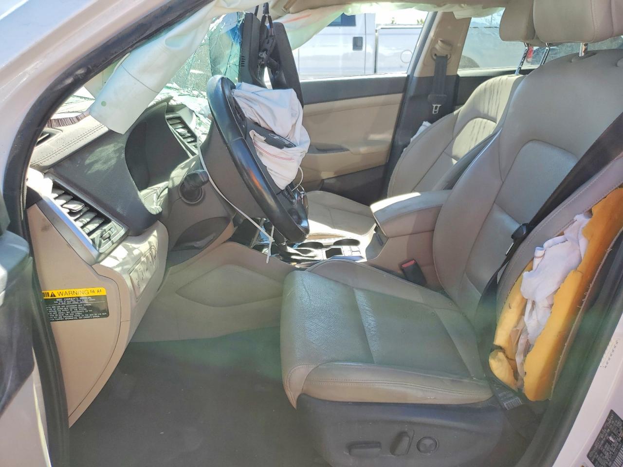 2016 Hyundai Tucson Limited - Image 7