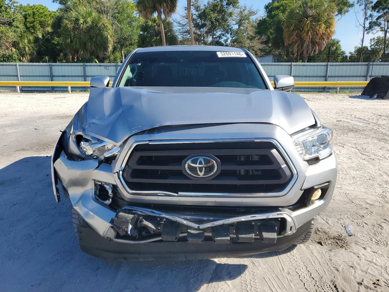 2021 Toyota Tacoma Sr5 V6 - Image 5