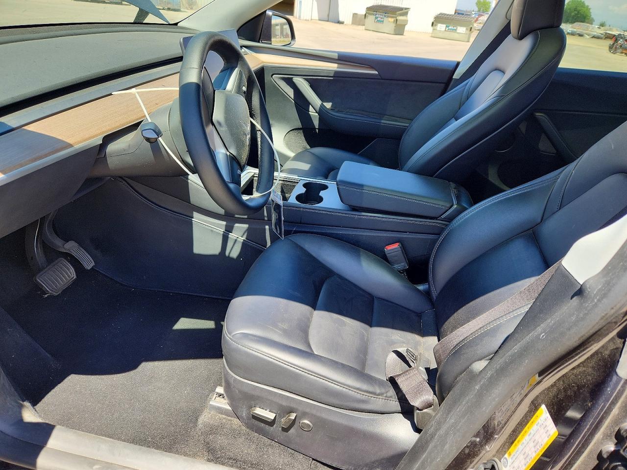 2024 Tesla Model Y - Image 7