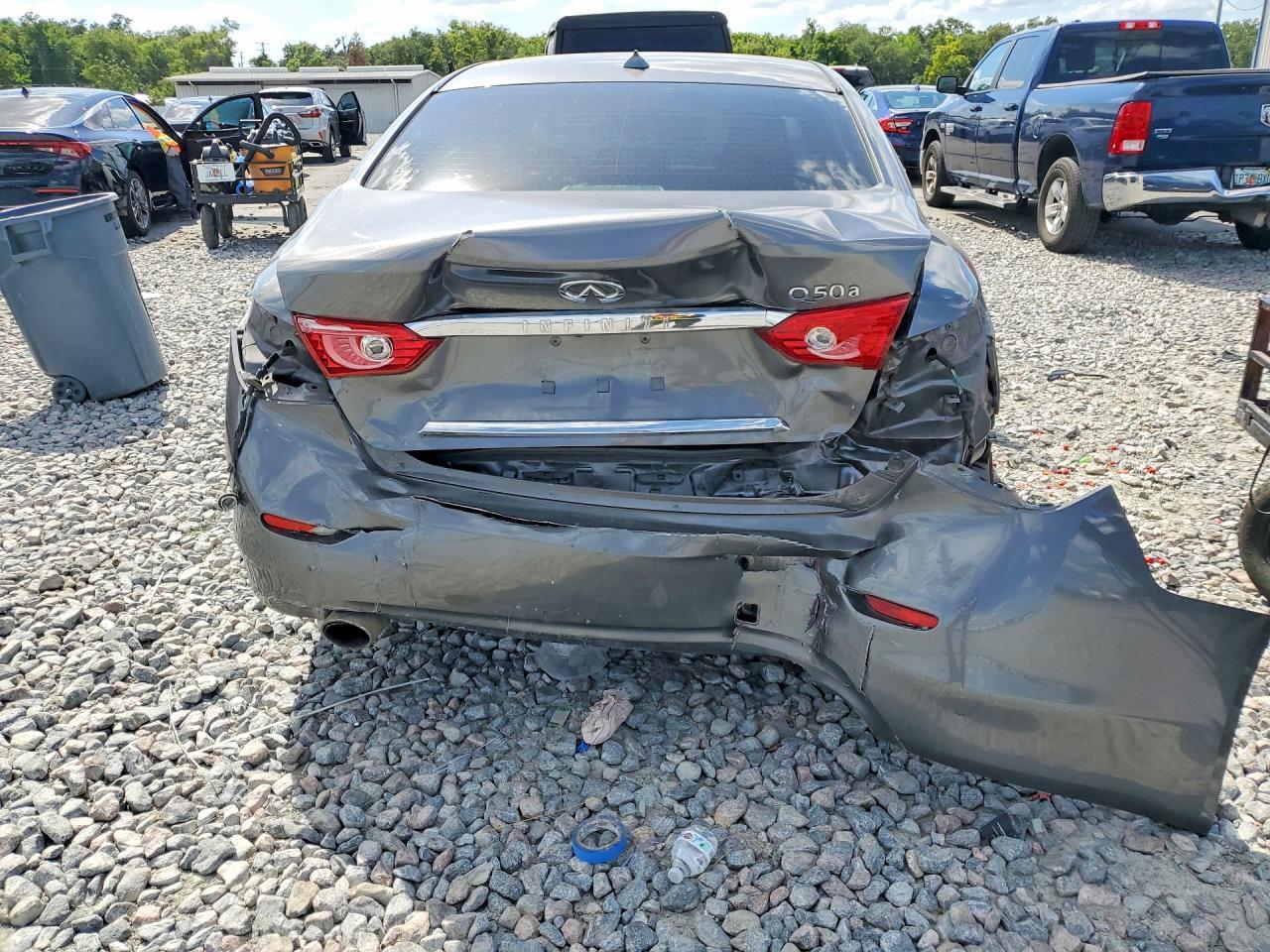 2015 Infiniti Q50 Base - Фото 6