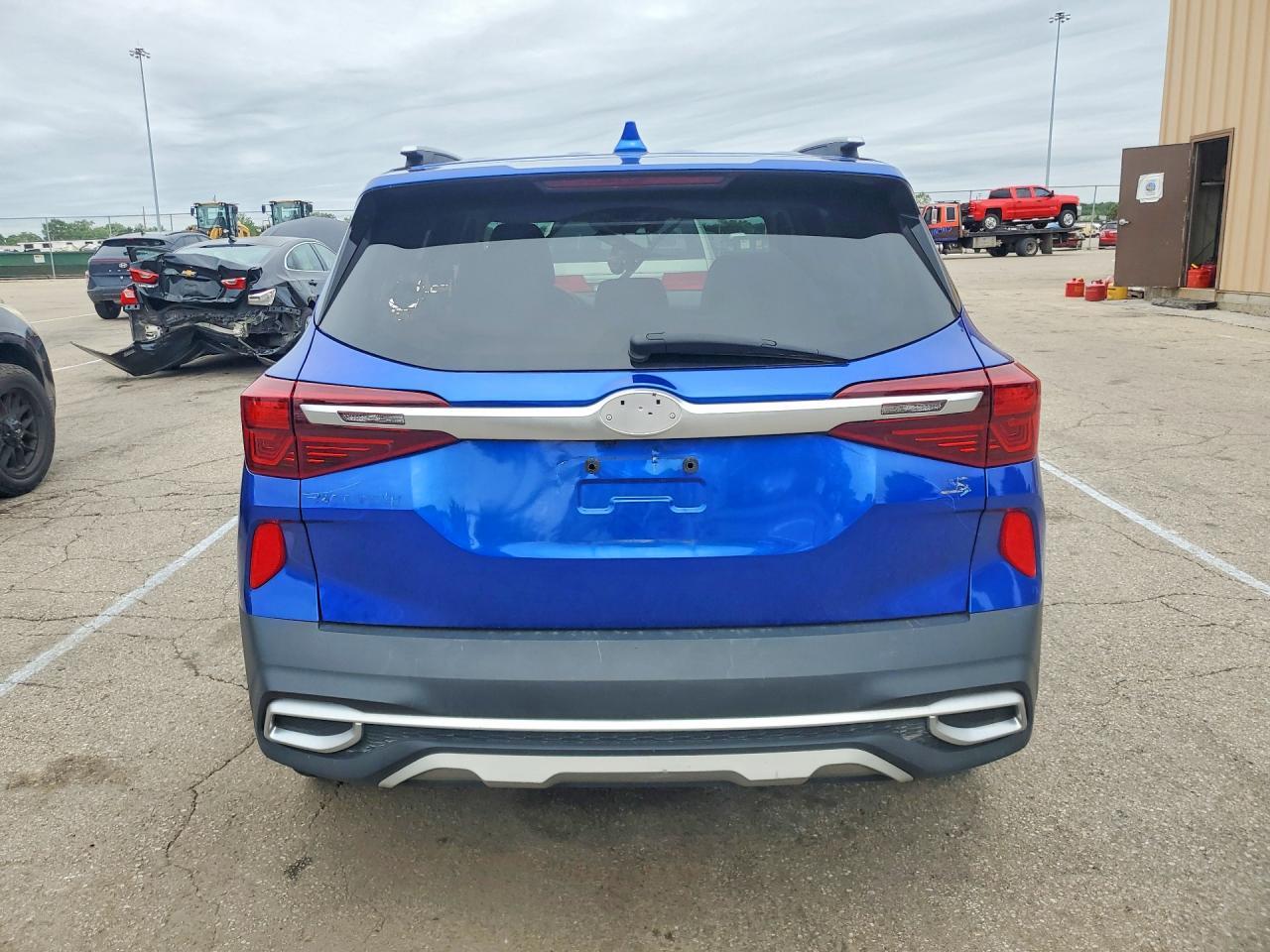 2021 Kia Seltos S - Фото 6