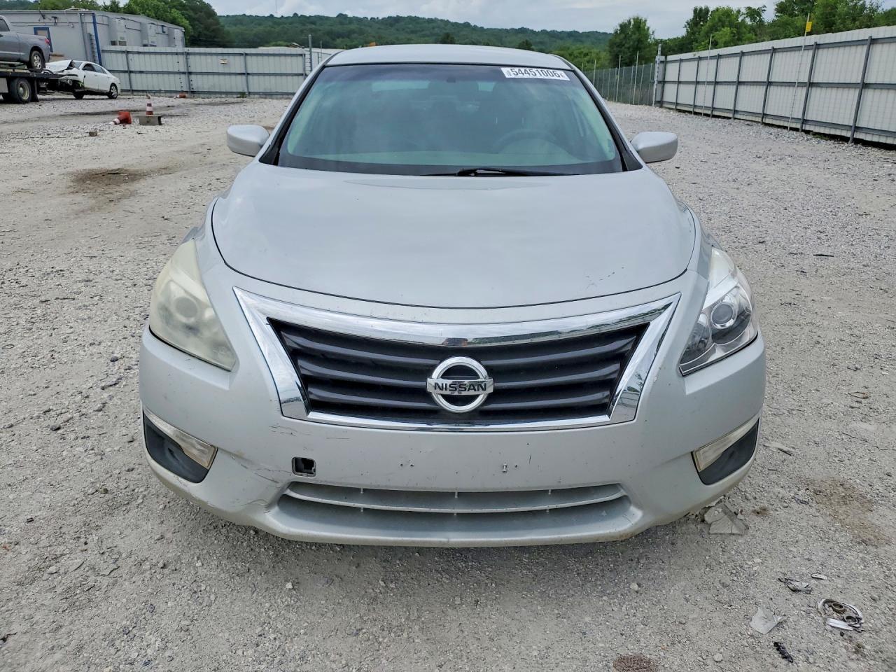 2013 Nissan Altima - Image 5