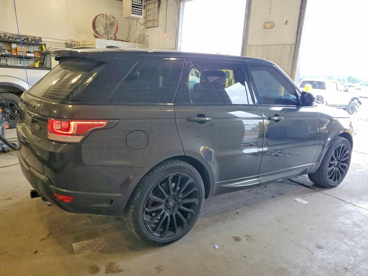 2014 Land Rover Range Rover Sport Autobiography - Image 3