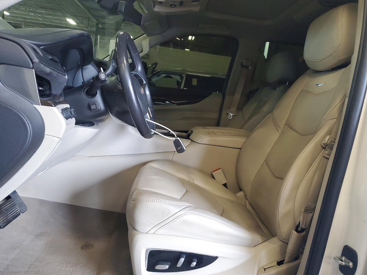 2020 Cadillac Escalade Esv Premium Luxury - Image 7