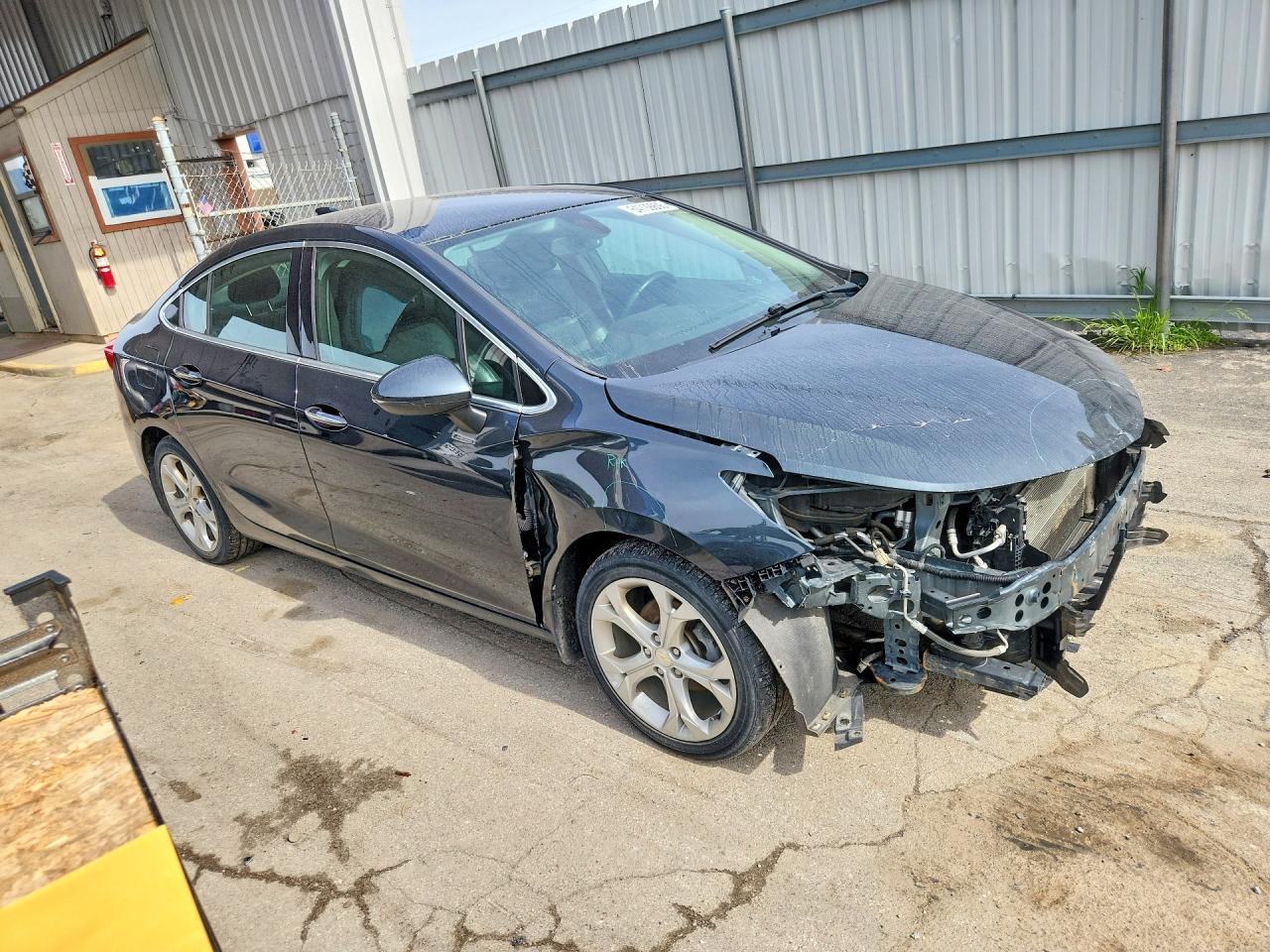 2017 Chevrolet Cruze Premier - Фото 4