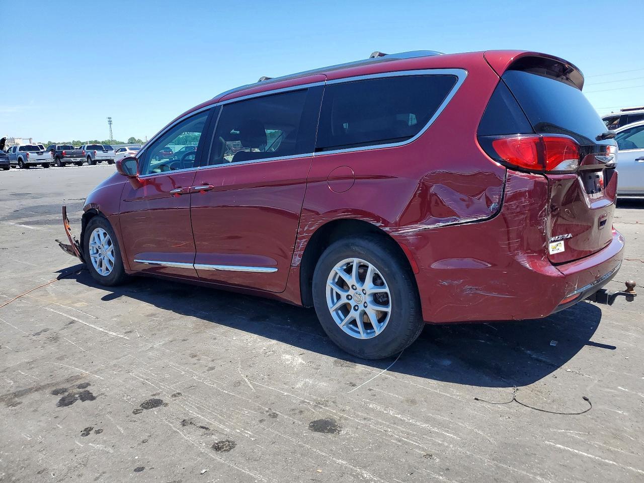 2020 Chrysler Pacifica Touring L - Image 2