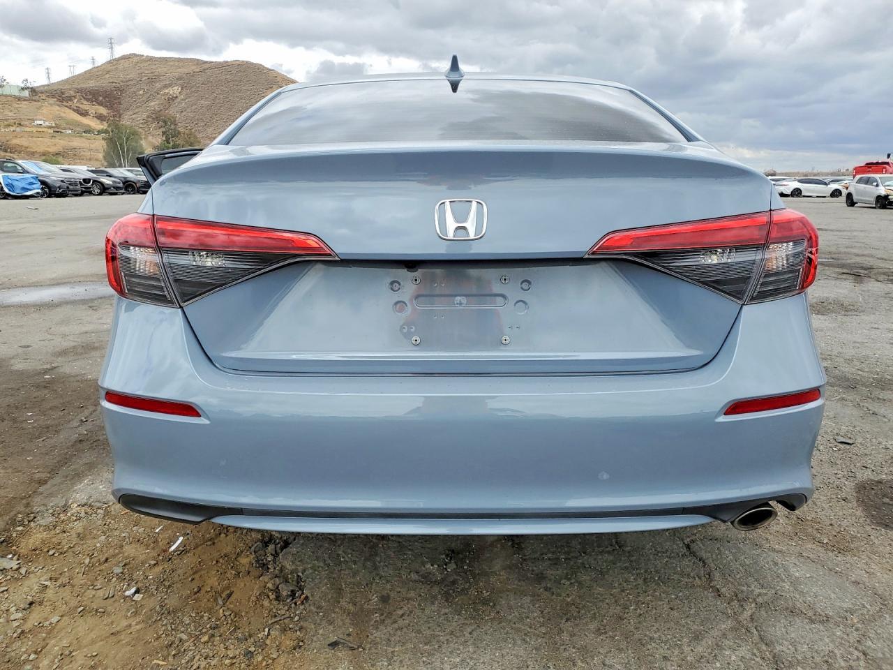 2023 Honda Civic Sport - Image 6