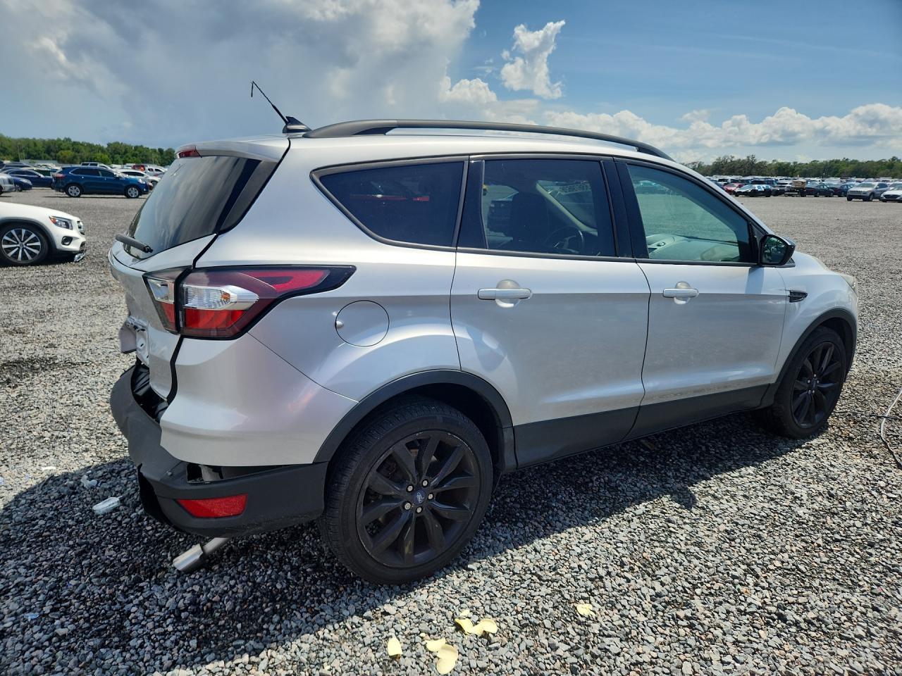 2018 Ford Escape Se - Фото 3