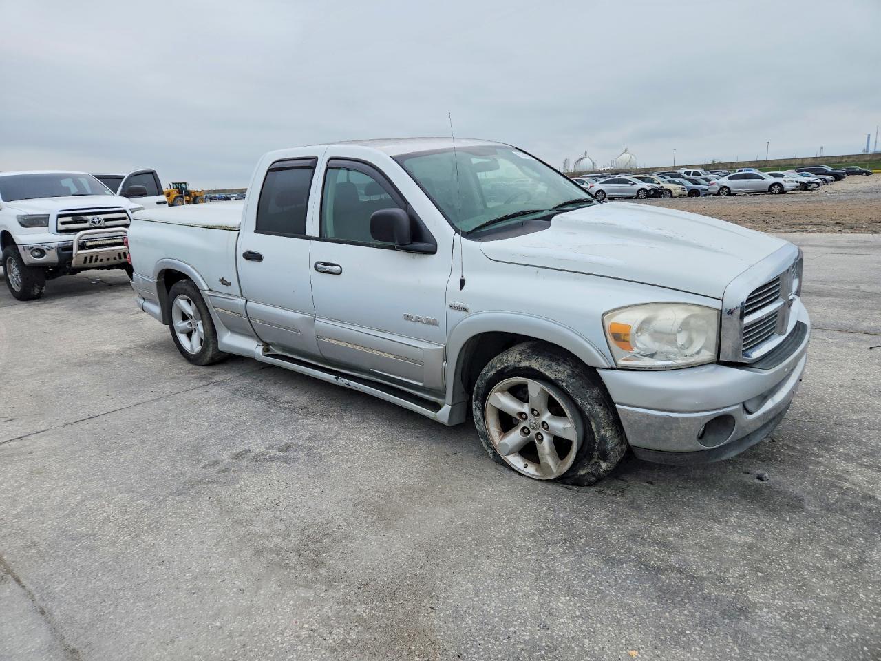 2008 Dodge Ram 1500 St - Image 4