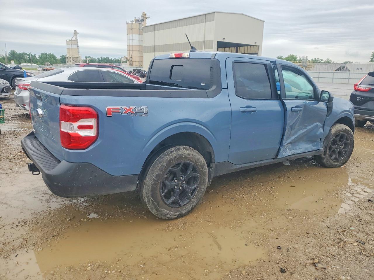 2024 Ford Maverick Lariat - Image 3