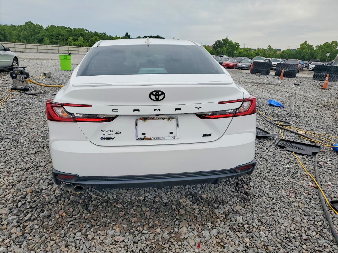 2025 Toyota Camry Se - Фото 6