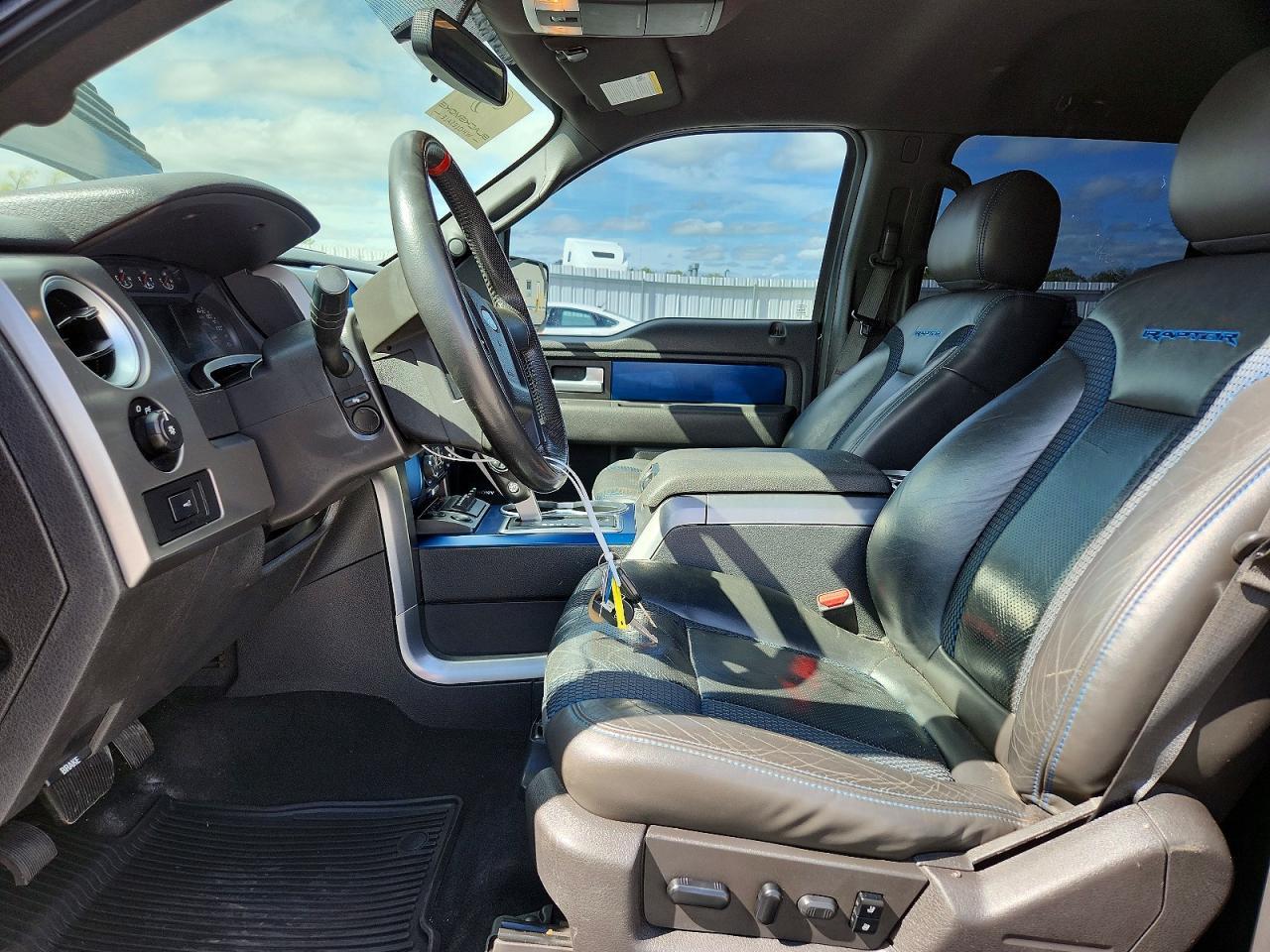 2013 Ford F150 Svt Raptor - Image 7