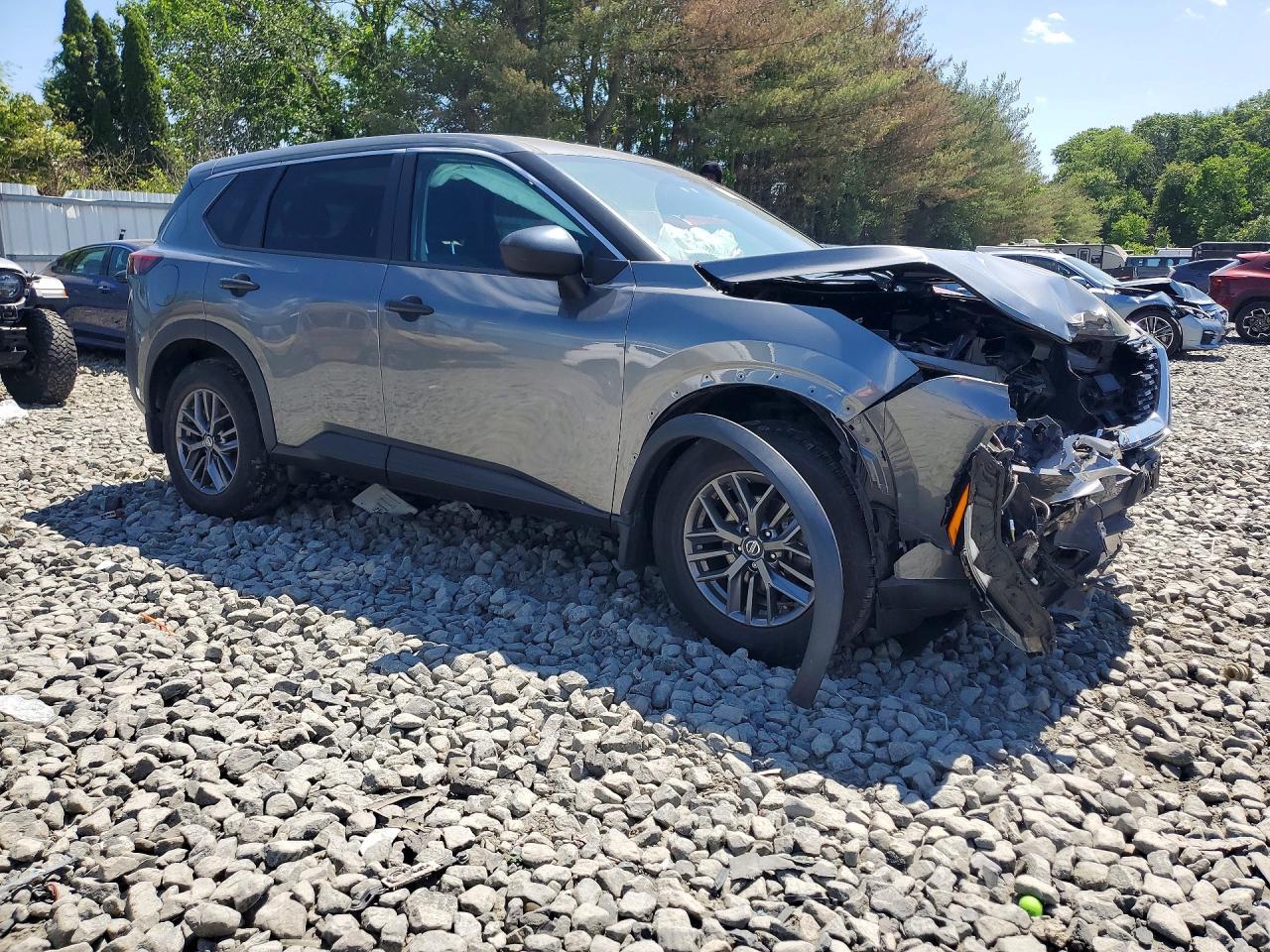 2021 Nissan Rogue S - Фото 4