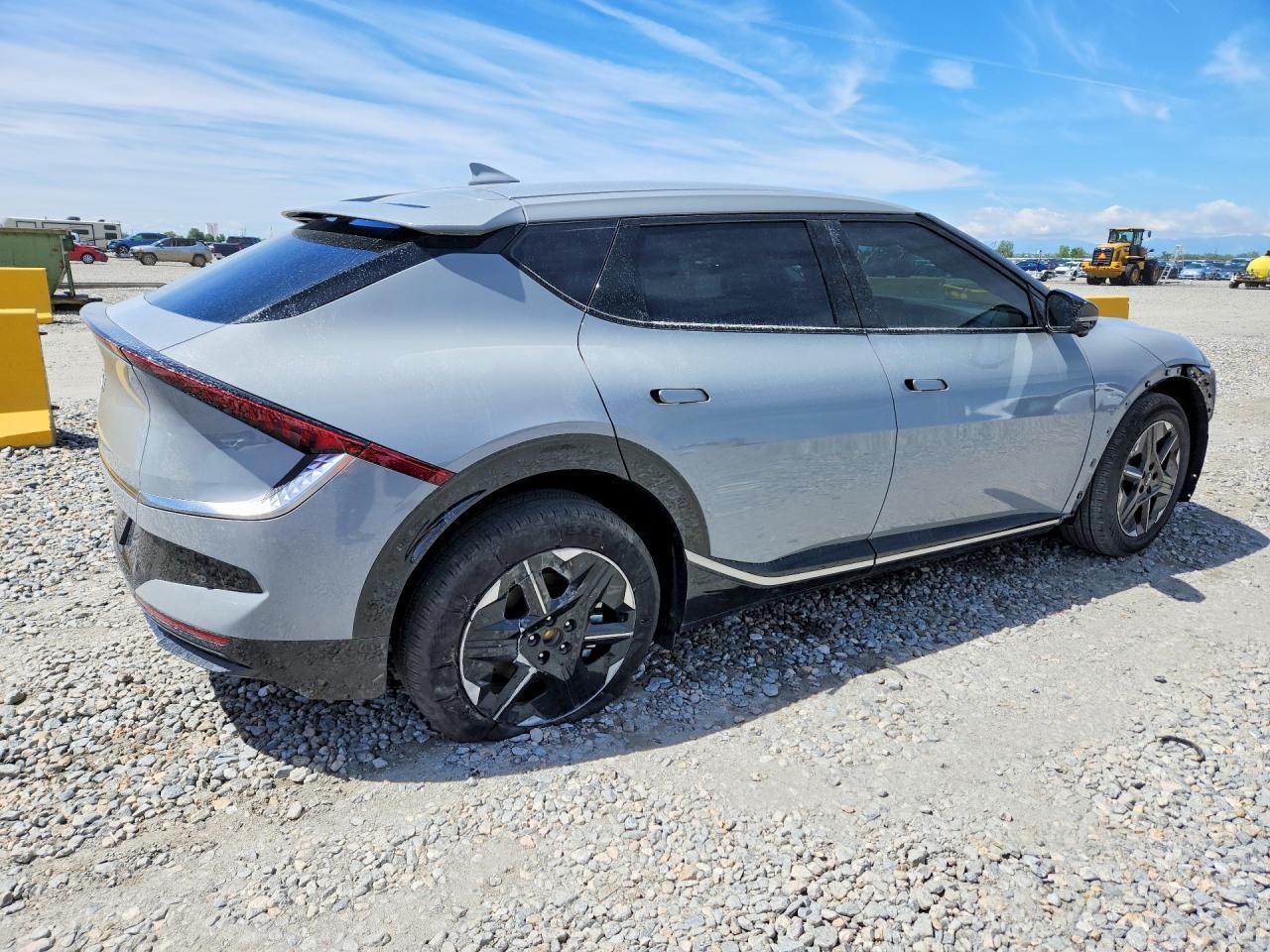 2025 Kia Ev6 Wind - Фото 3