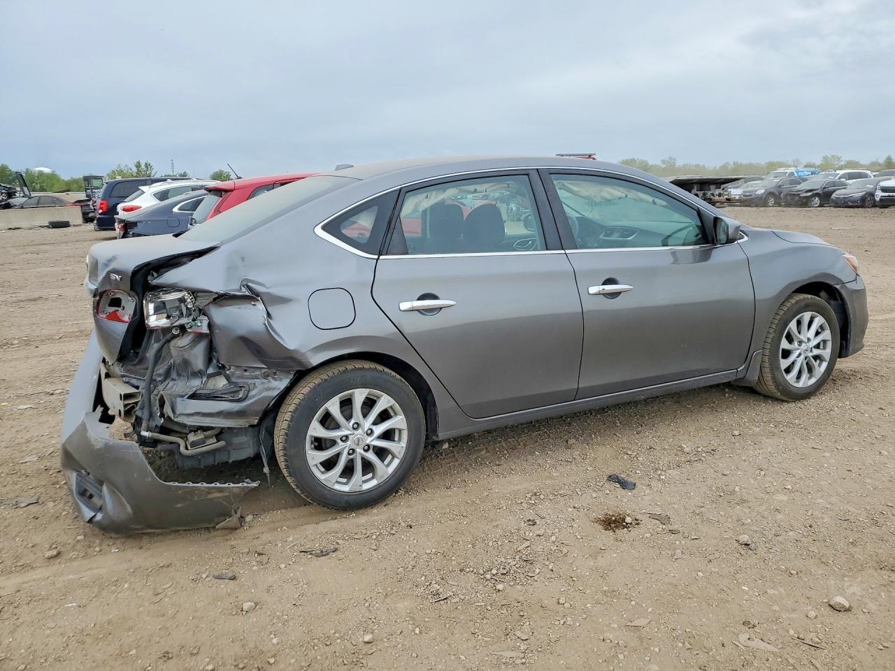 2019 Nissan Sentra Sv - Фото 3