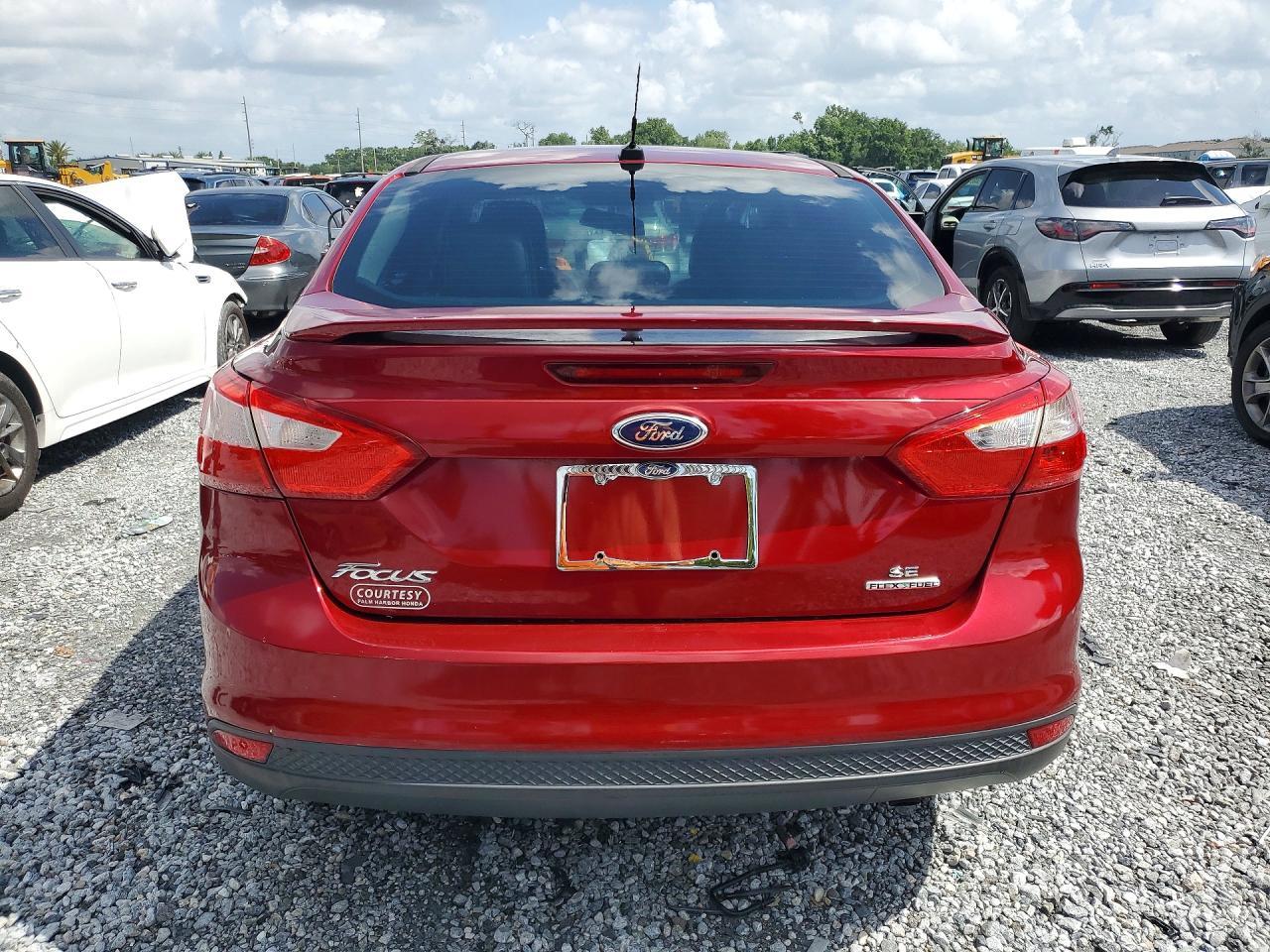 2014 Ford Focus Se - Image 6