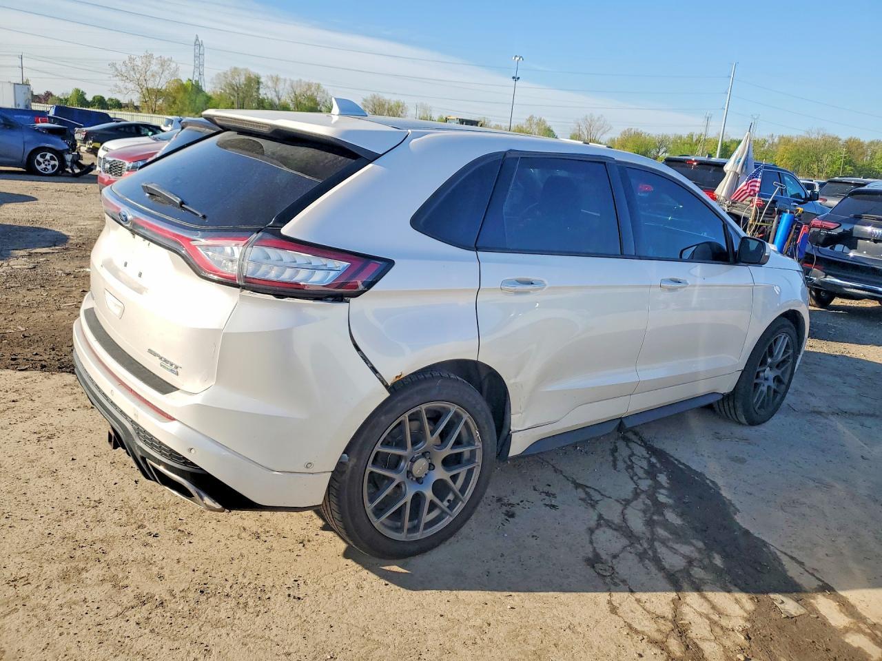 2017 Ford Edge Sport - Фото 3