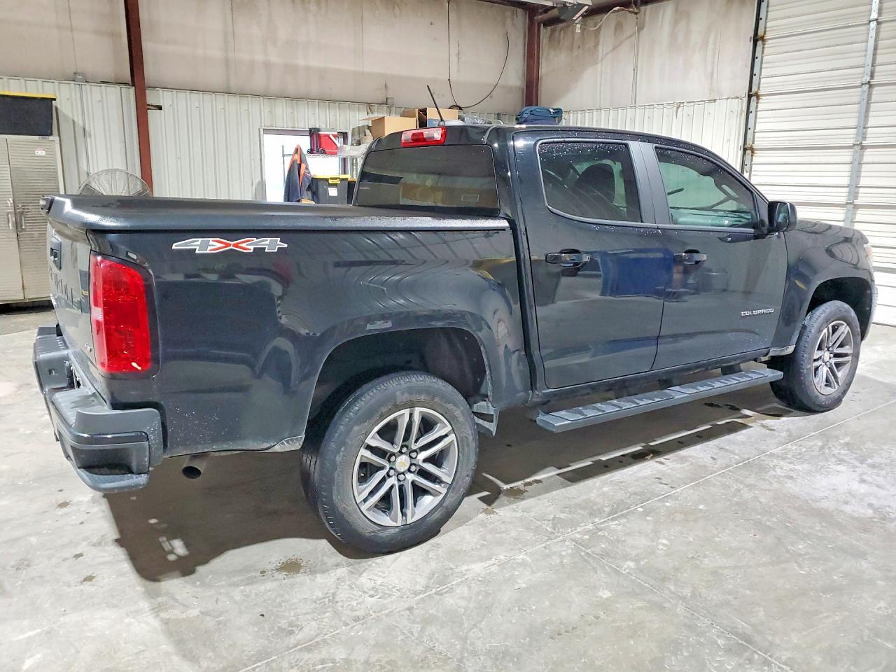 2022 Chevrolet Colorado - Фото 3