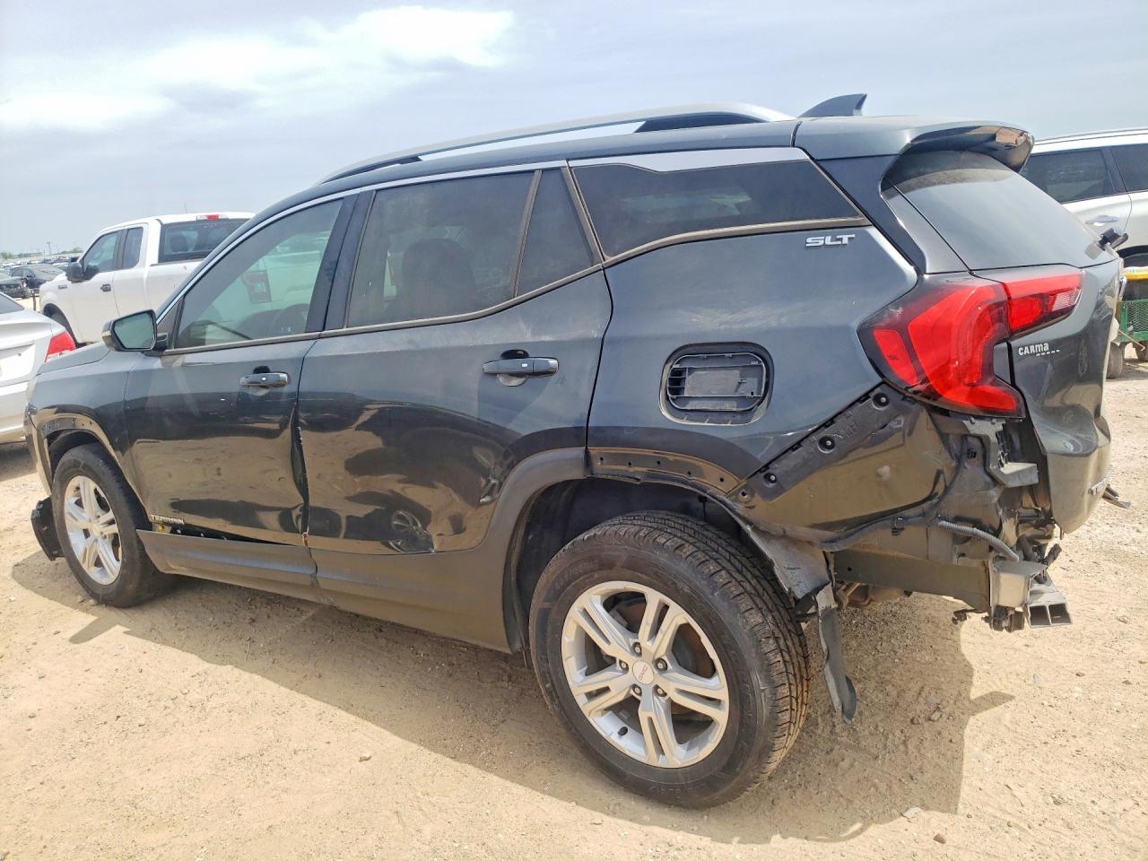 2019 GMC Terrain Slt - Image 2