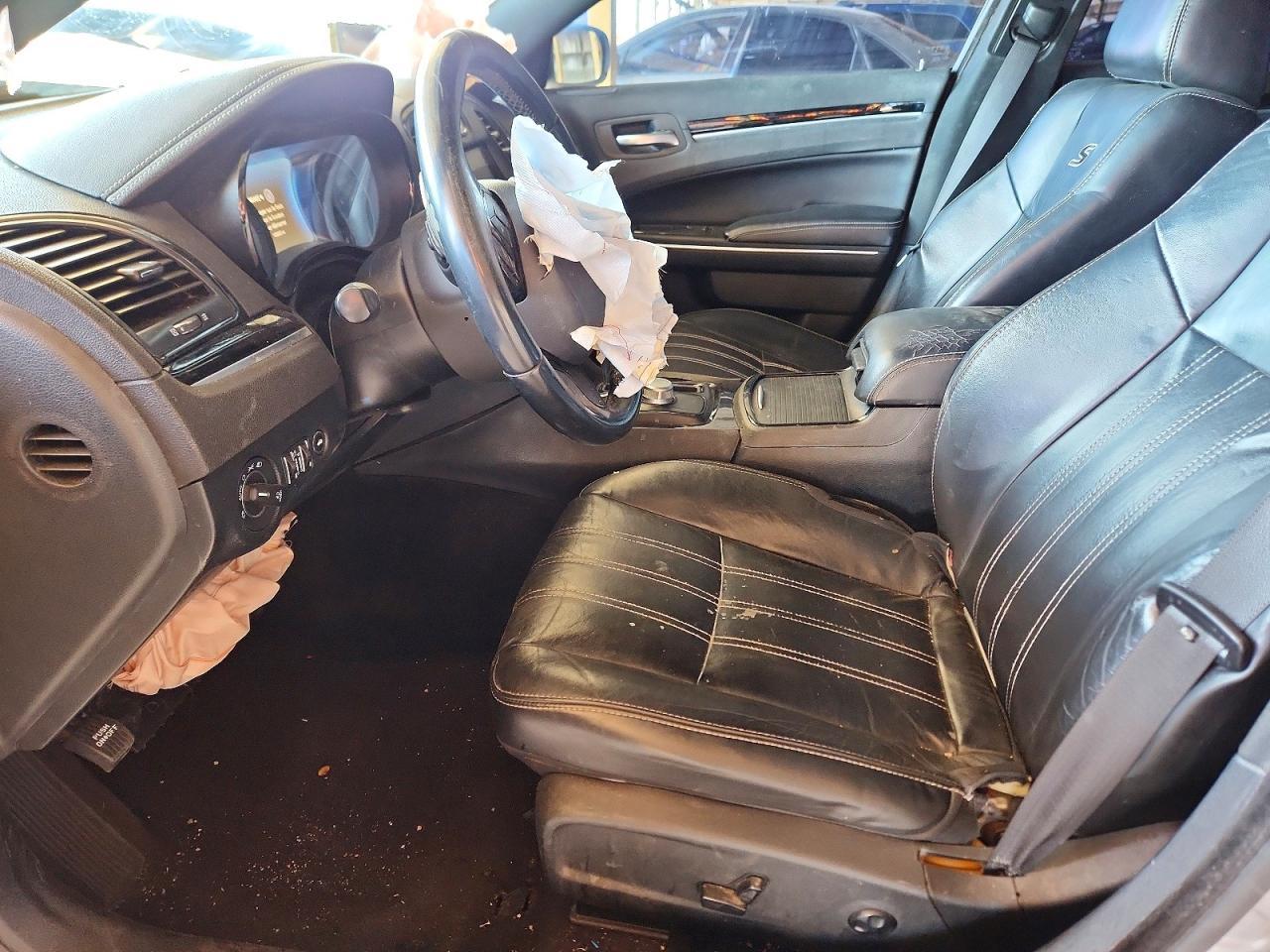 2018 Chrysler 300 S - Фото 7