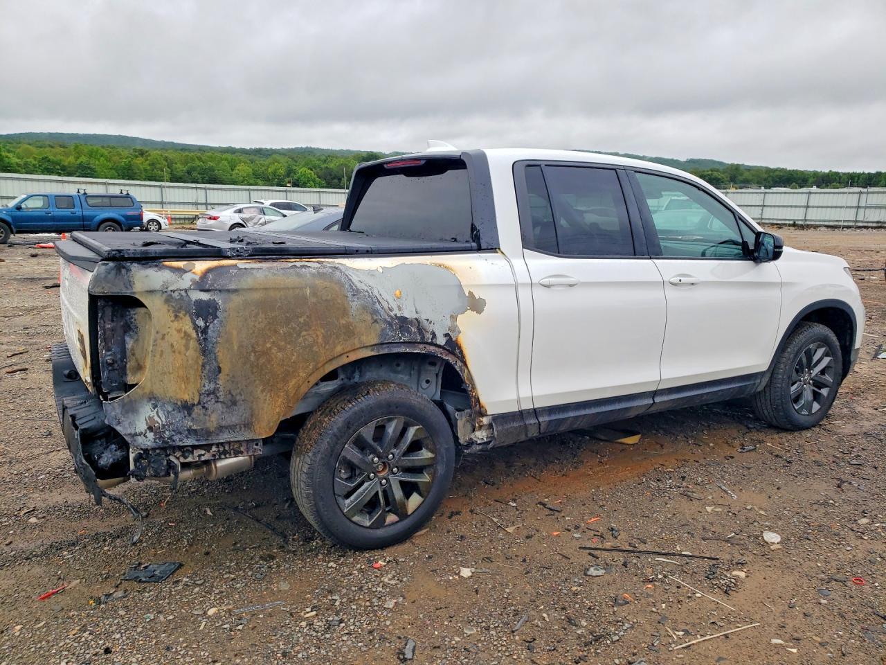 2025 Honda Ridgeline Sport - Фото 3