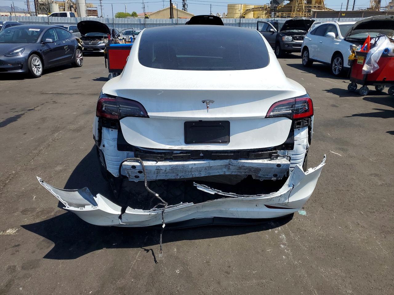 2023 Tesla Model 3 - Фото 6