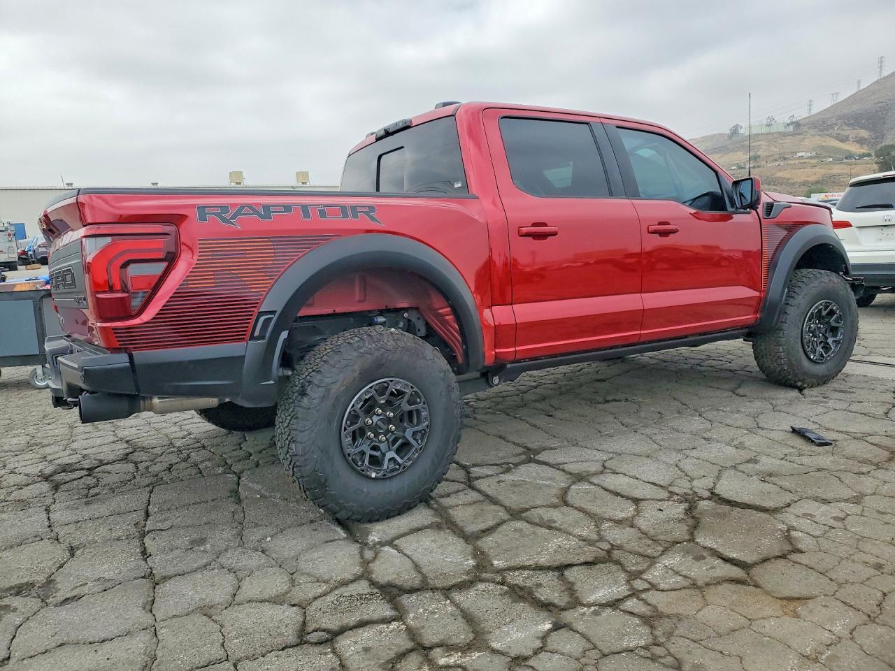 2024 Ford F150 Raptor - Фото 3