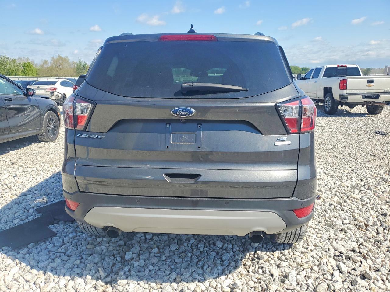 2018 Ford Escape Se - Фото 6