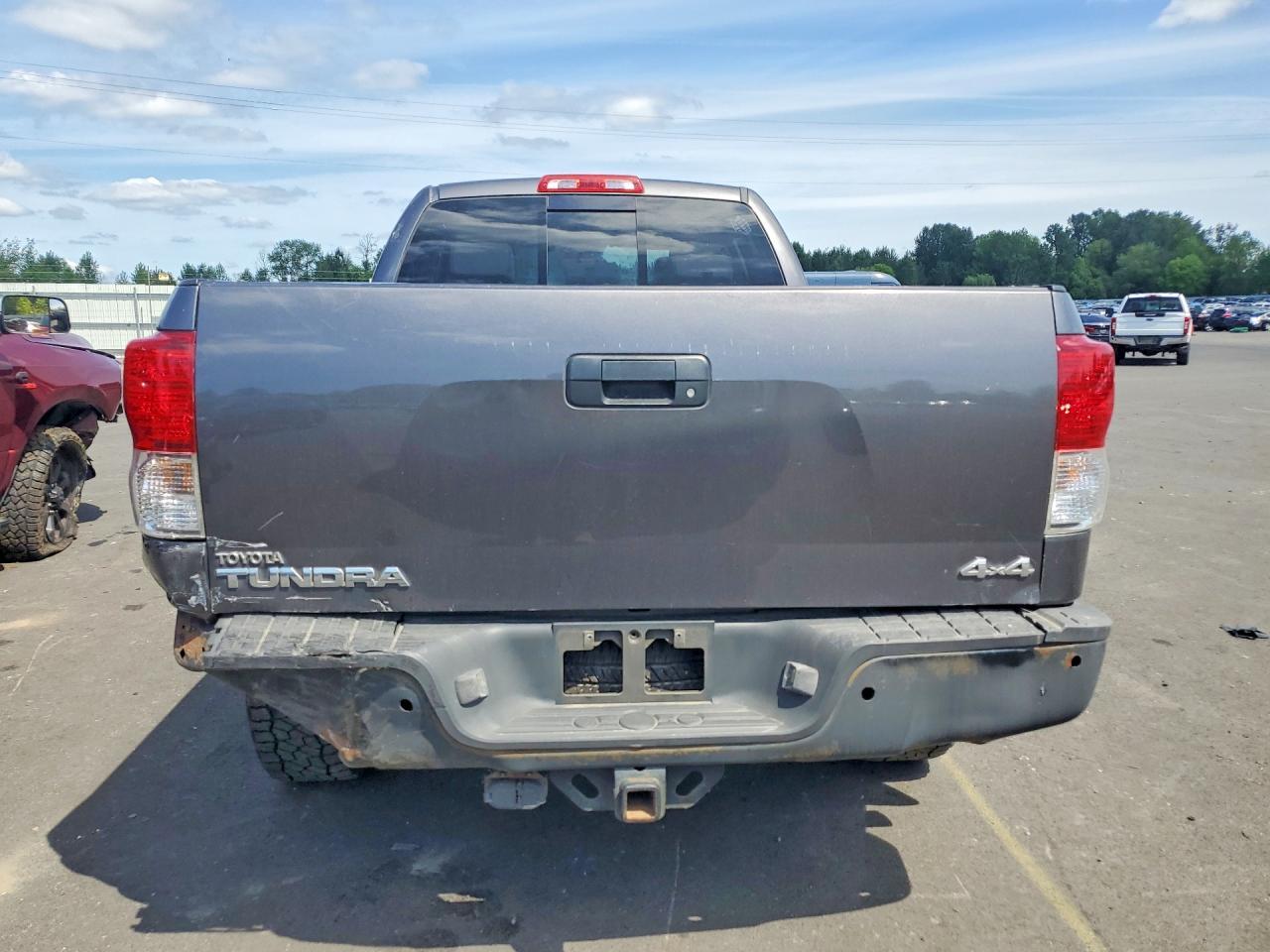 2012 Toyota Tundra Double Cab Sr5 - Фото 6