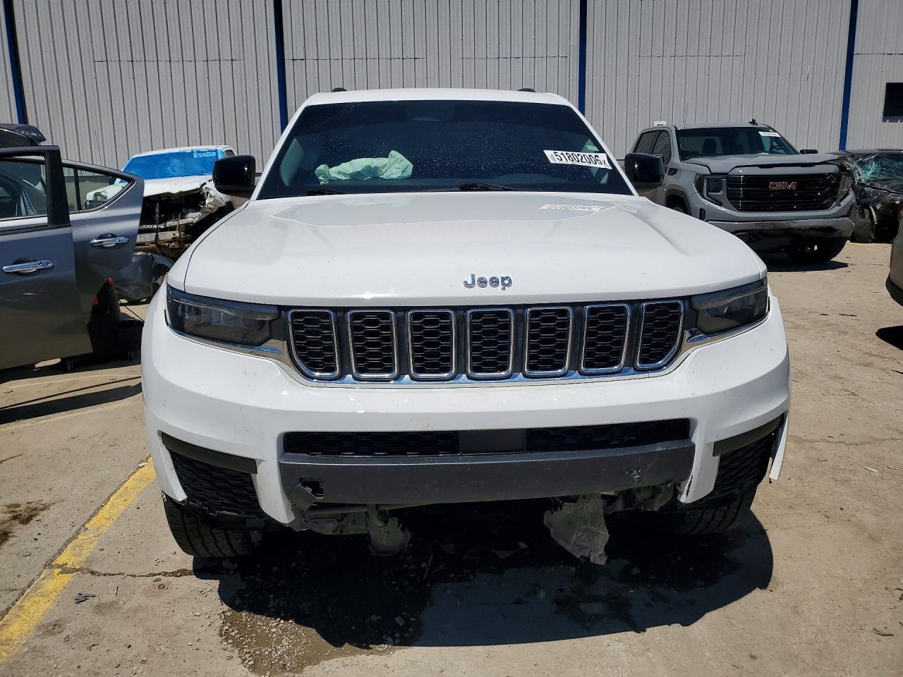 2022 Jeep Grand Cherokee L Laredo - Image 5