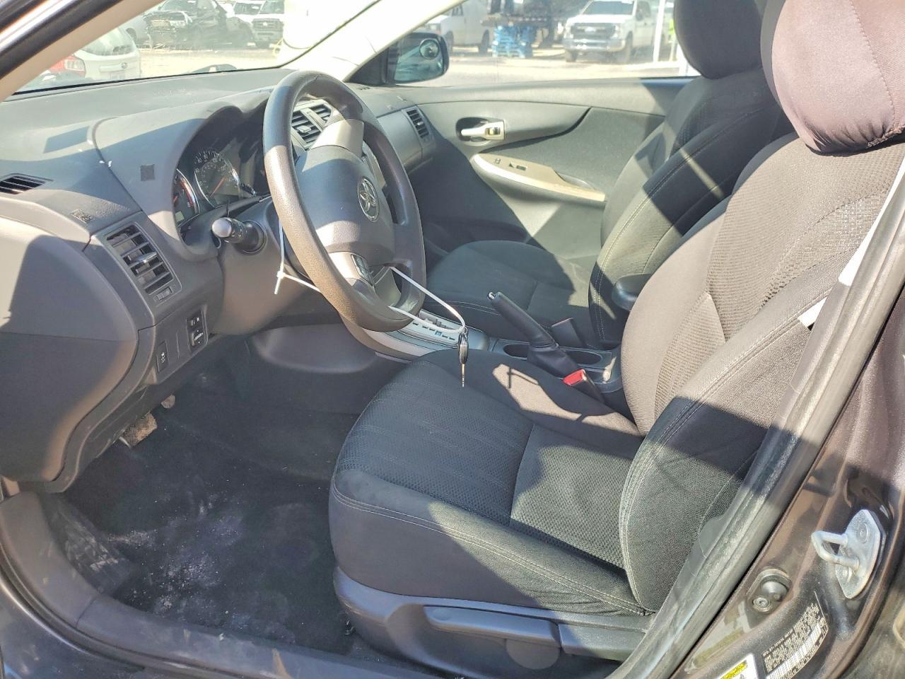 2012 Toyota Corolla L - Image 7