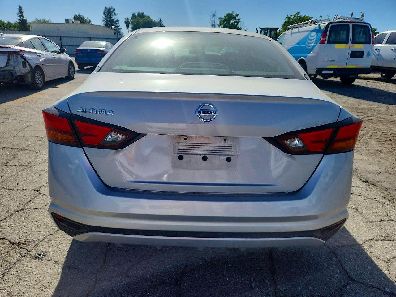 2021 Nissan Altima 2.5 S - Фото 6