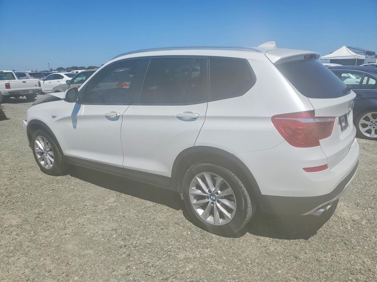 2017 BMW X3 Sdrive28I - Image 2