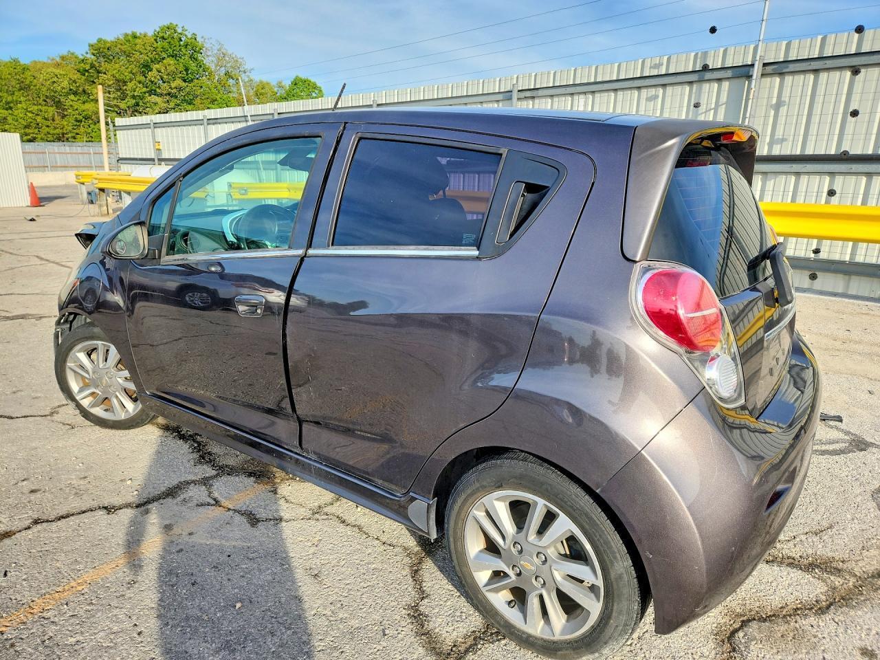 2014 Chevrolet Spark Ev 2Lt - Фото 2