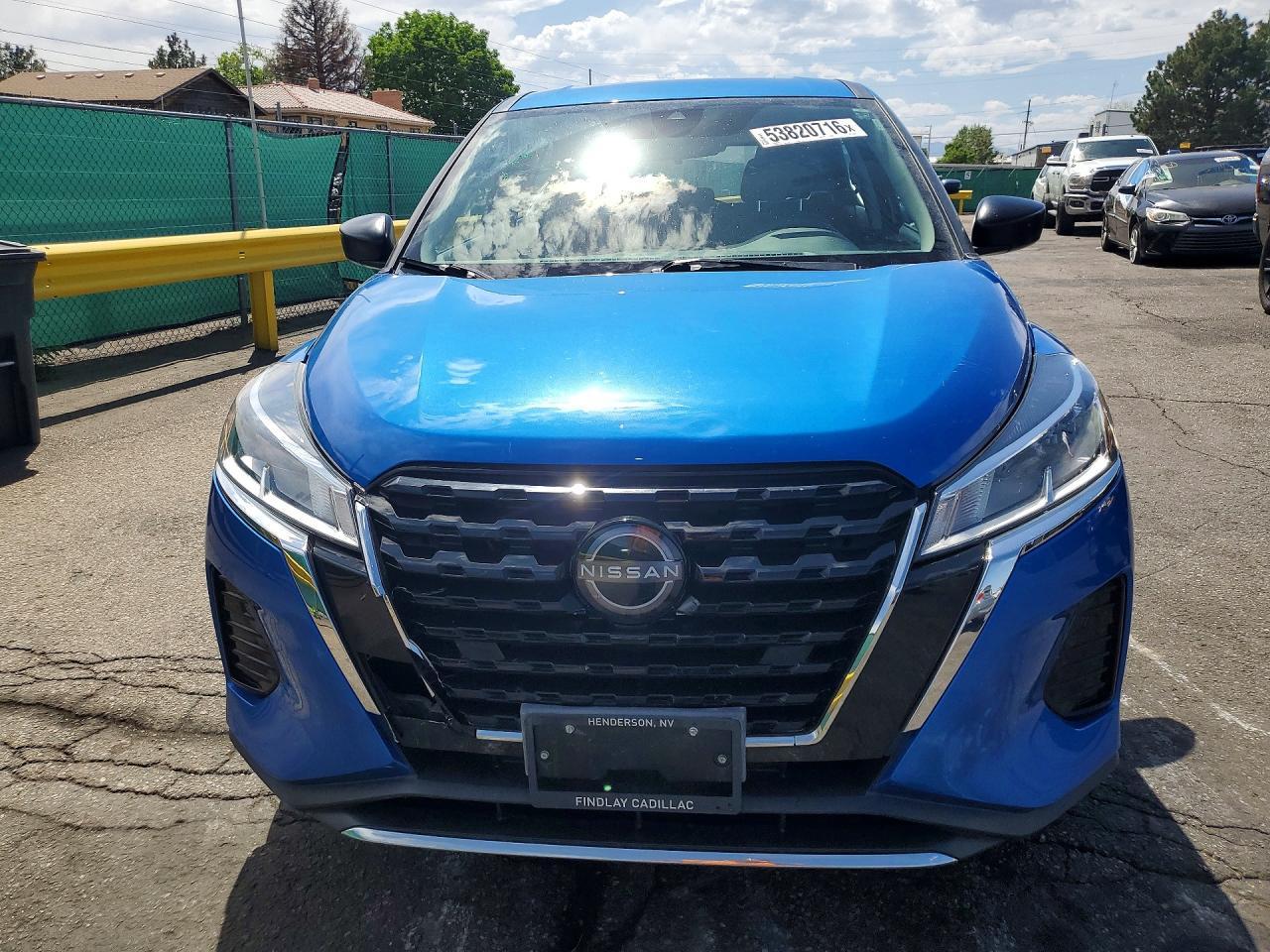 2022 Nissan Kicks S - Image 5