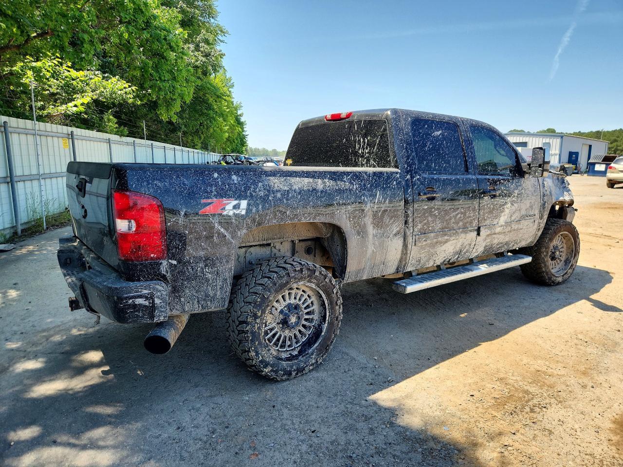 2009 Chevrolet Silverado K2500 Heavy Duty Ltz - Фото 3
