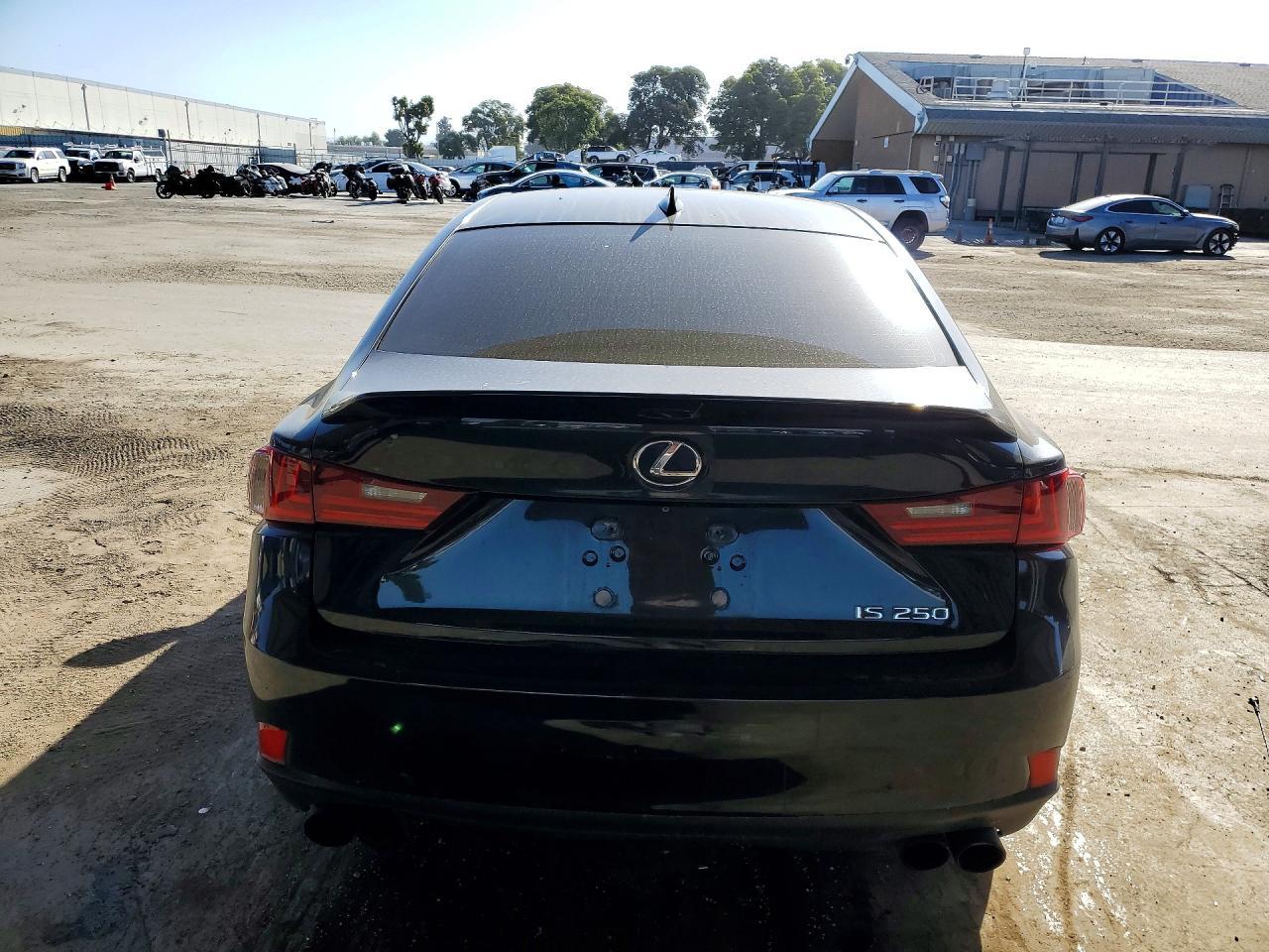 2014 Lexus Is 250 - Image 6