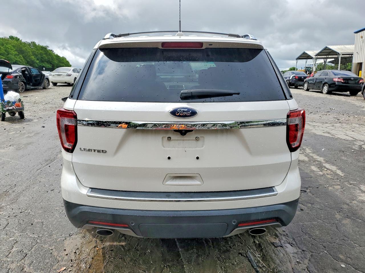 2018 Ford Explorer Limited - Фото 6