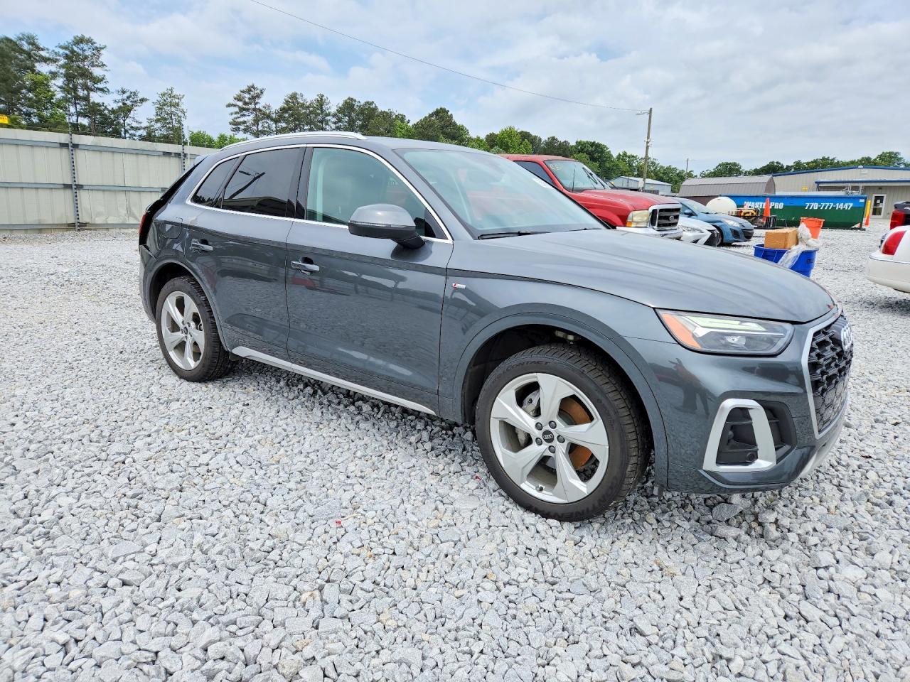 2023 Audi Q5 Premium Plus 45 - Image 4