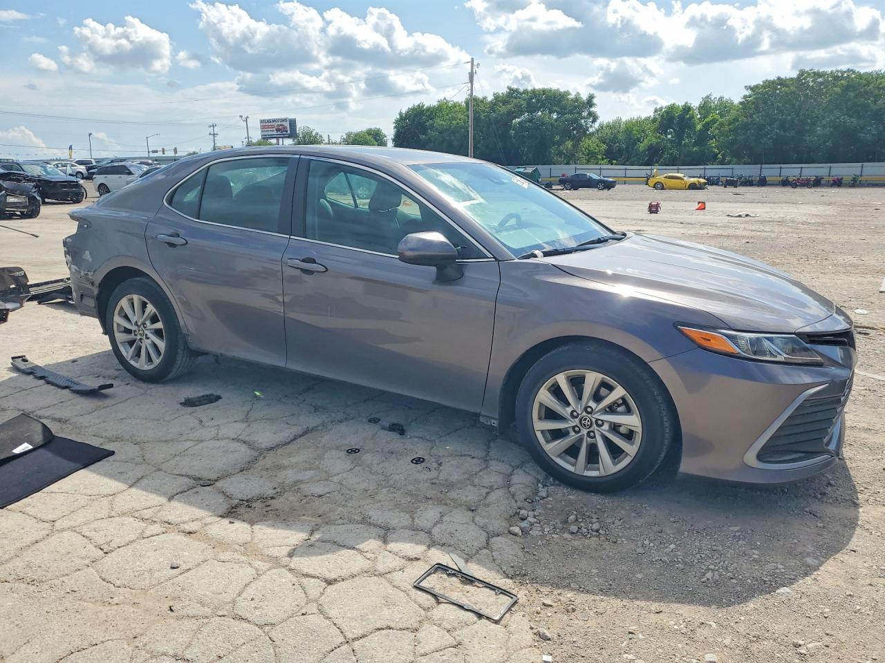 2024 Toyota Camry Le - Image 4