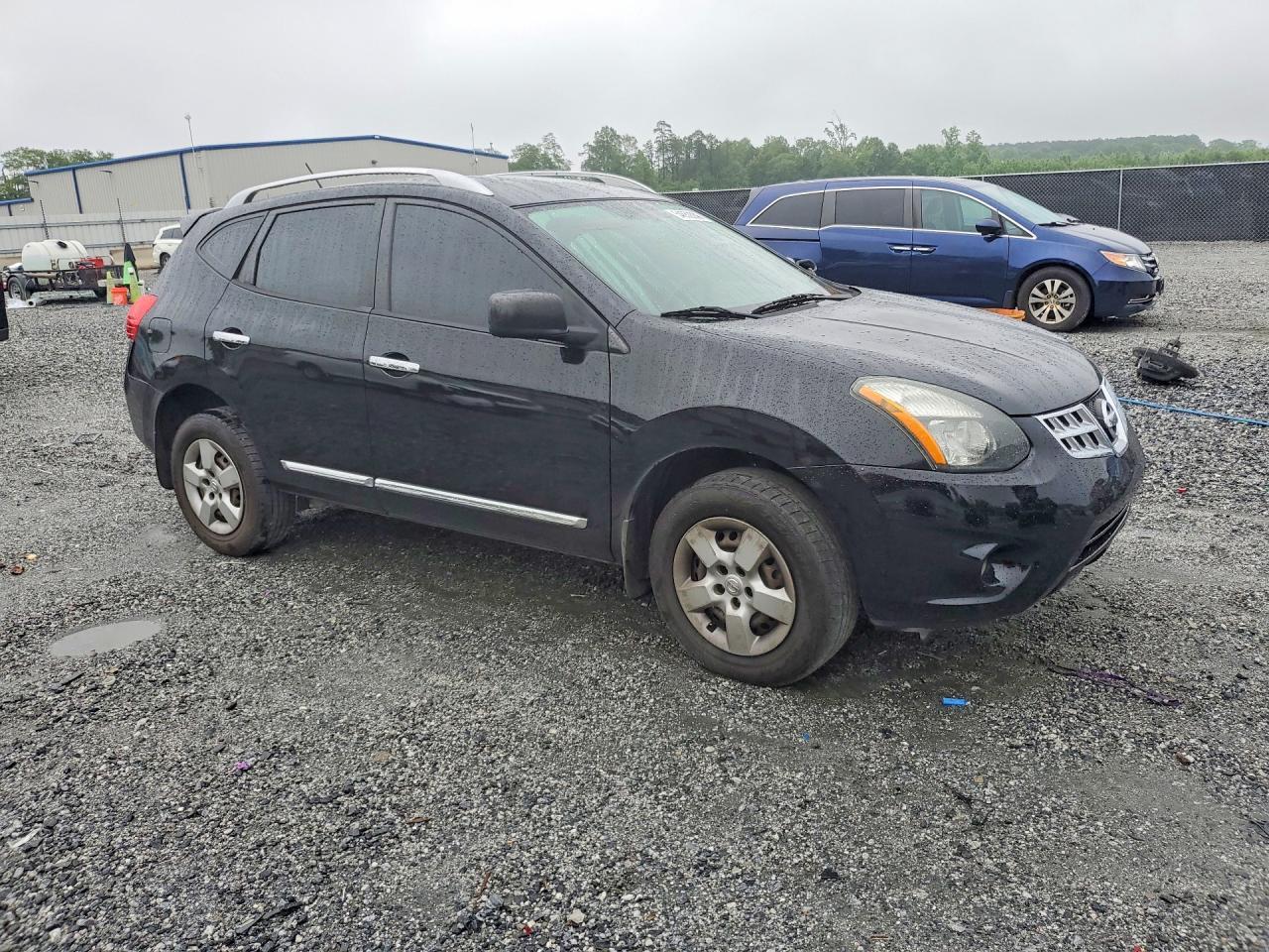 2015 Nissan Rogue Select S - Image 4